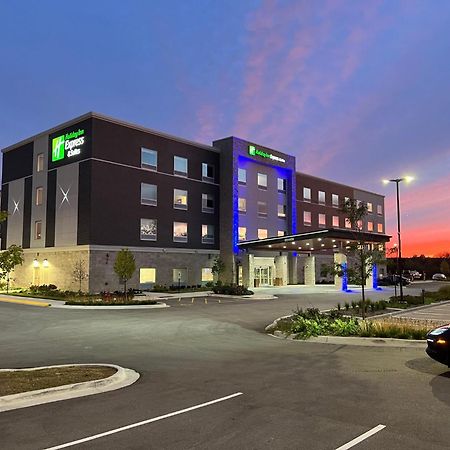 Holiday Inn Express & Suites Chicago Schaumburg By Ihg Exterior foto