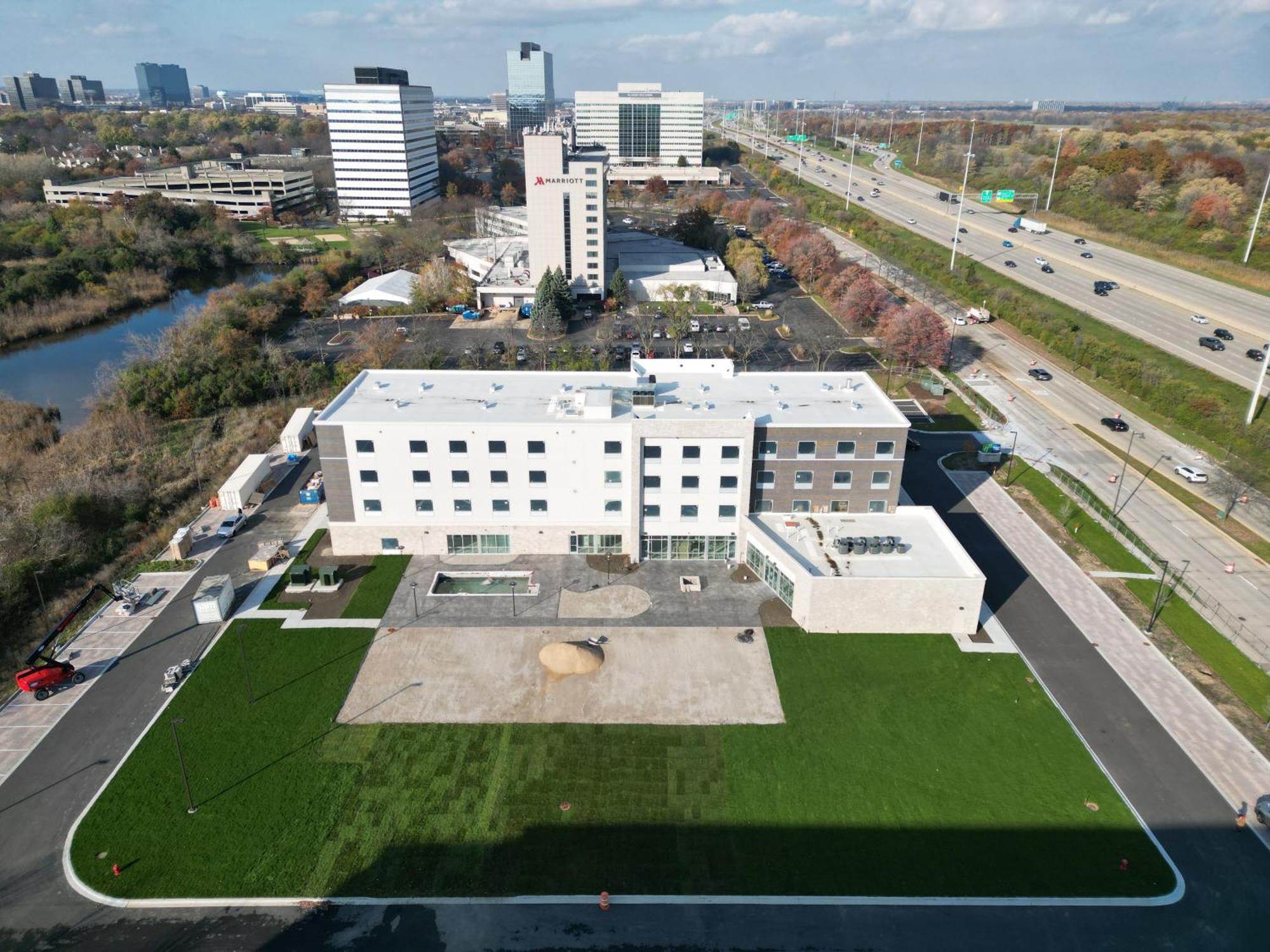 Holiday Inn Express & Suites Chicago Schaumburg By Ihg Exterior foto